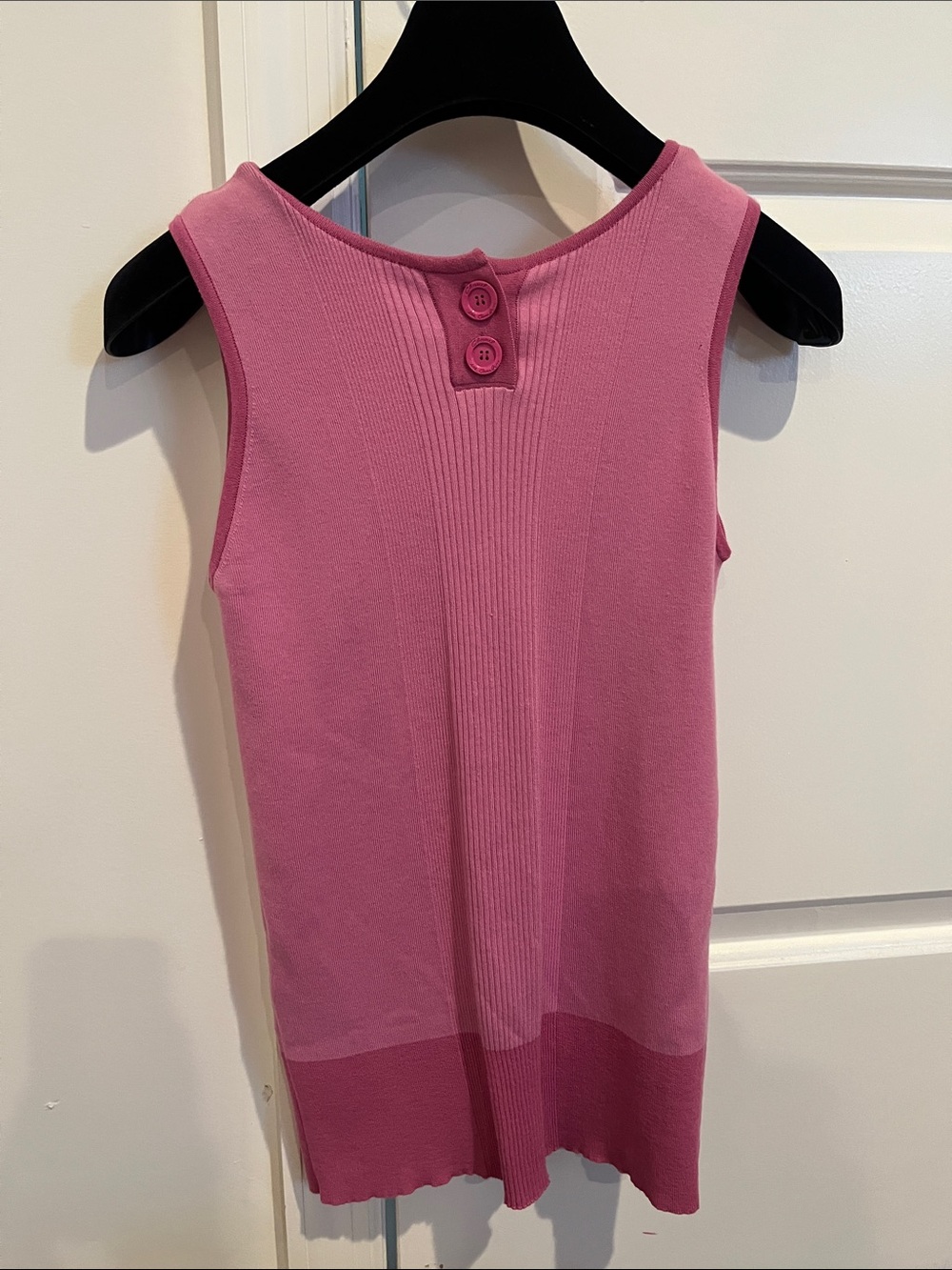 Chanel top - Picture 10 of 13